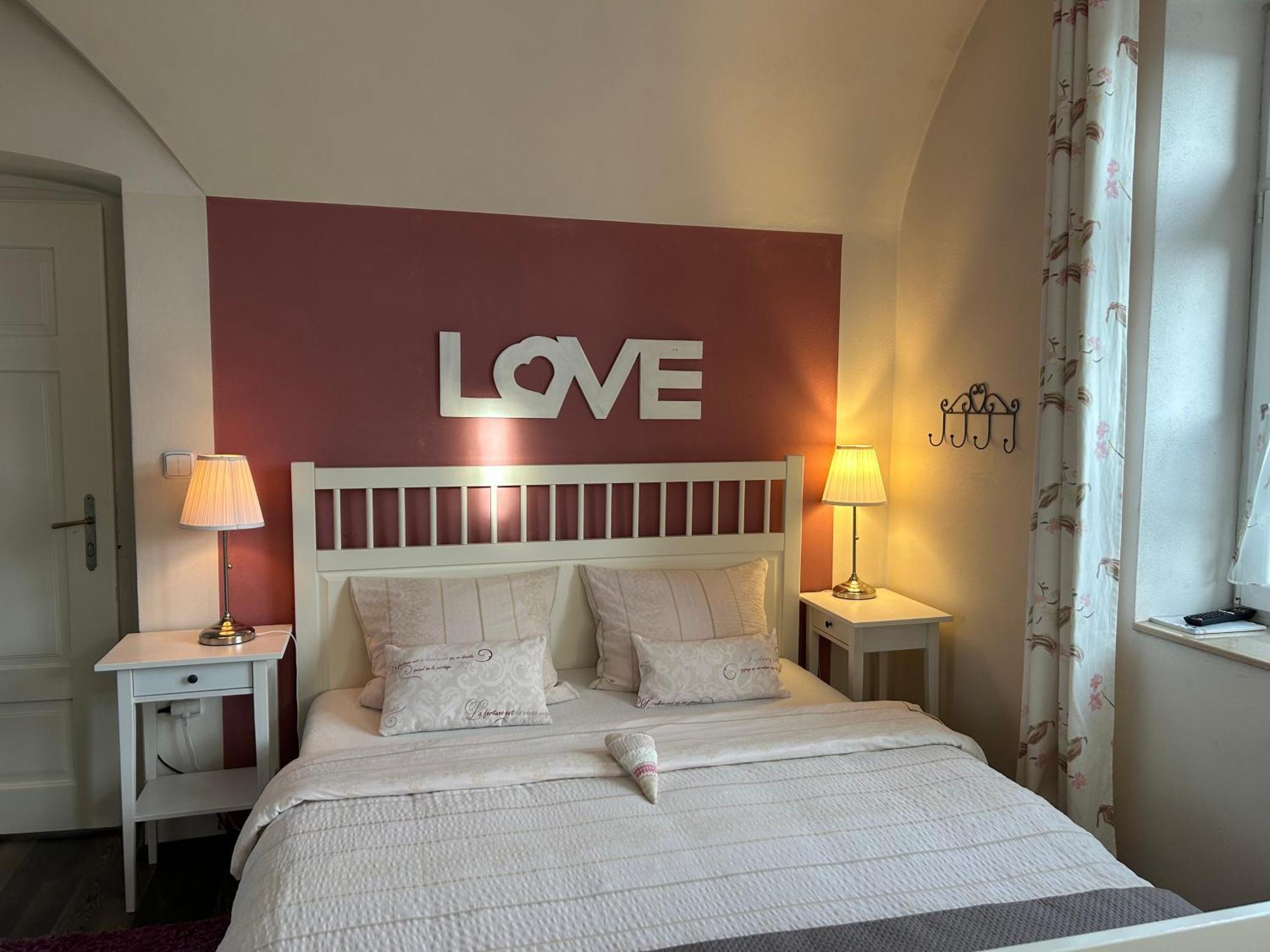 Apartmany Villa Magnolie Липова-Лазне Экстерьер фото